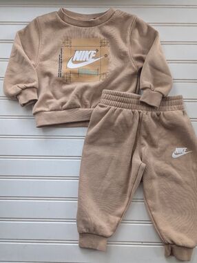 Nike Kids Beige/Tan Sweatshirt & Jogger Set